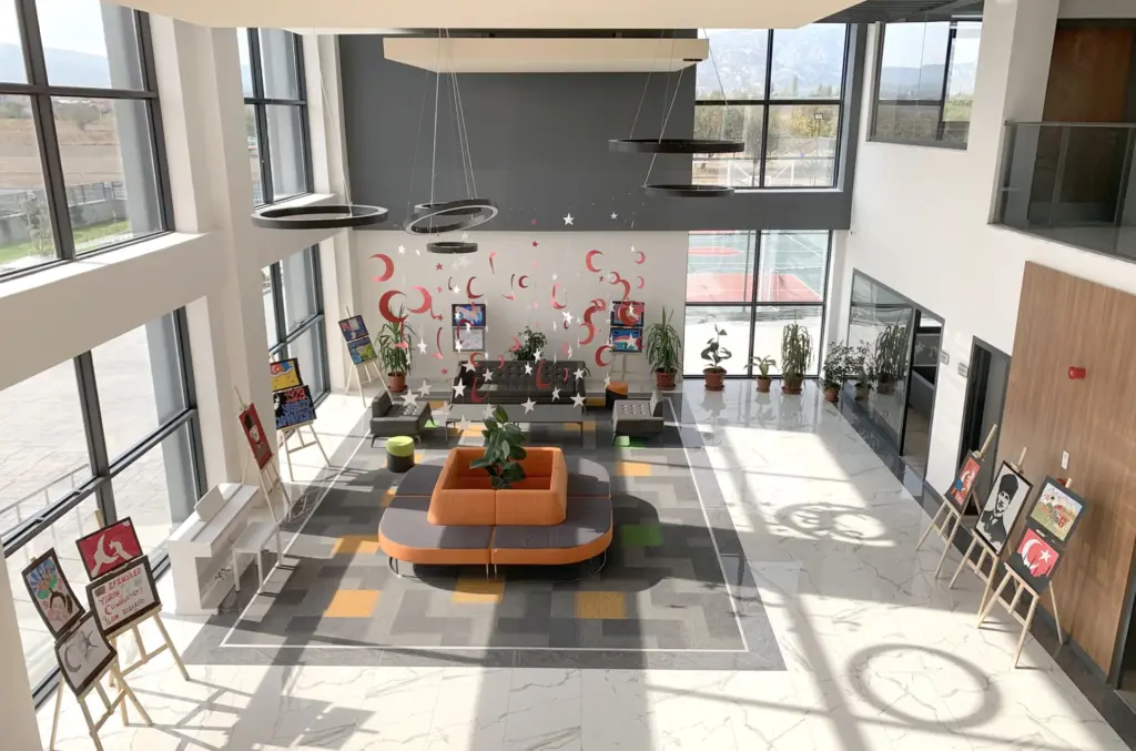 Büyük Başarı Koleji