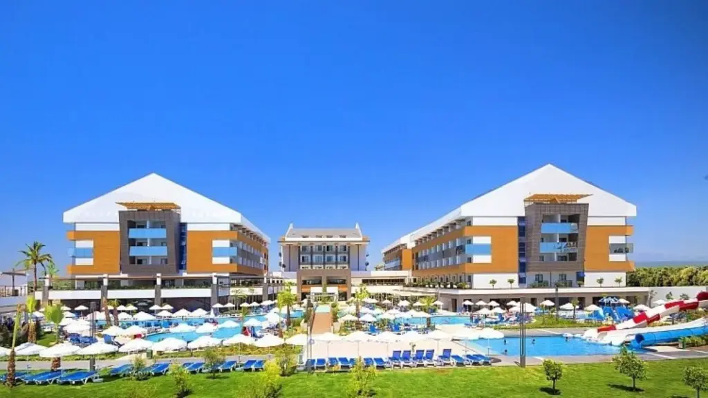 Terrace Elite Resort Hotel